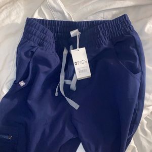 NWT Figs High Waisted Scrub Joggers Petite